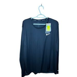 Nike’s Men’s Long Sleeve Dri-Fit  UPF 40+ Size XL